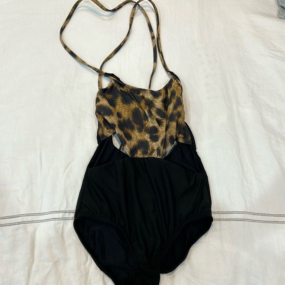 Girls Pily Q cut out bathing suits